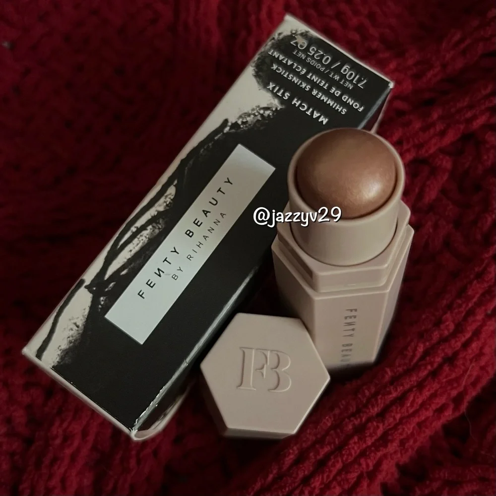 ✨Fenty Beauty Match Stix Shimmer Skinstick✨